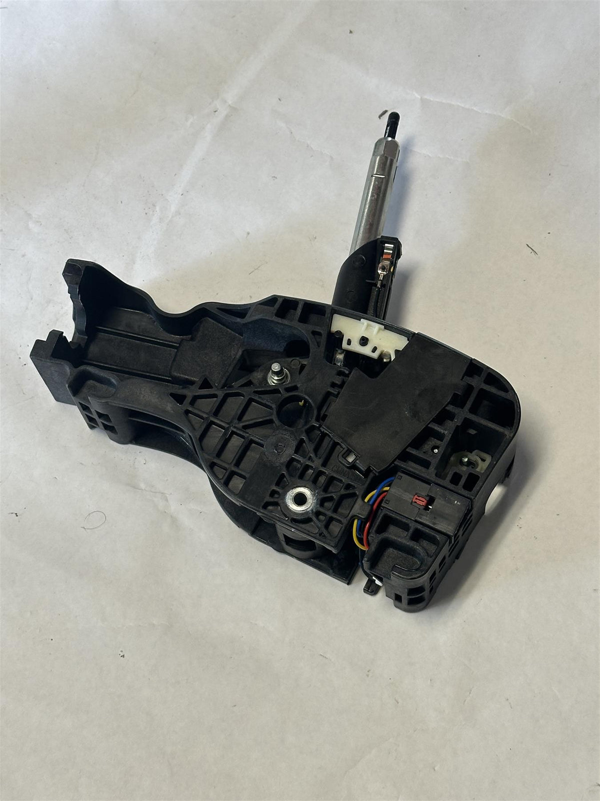 GM Transmission Gear Shifter Assembly 13534318 2018 Chevy Traverse OEM