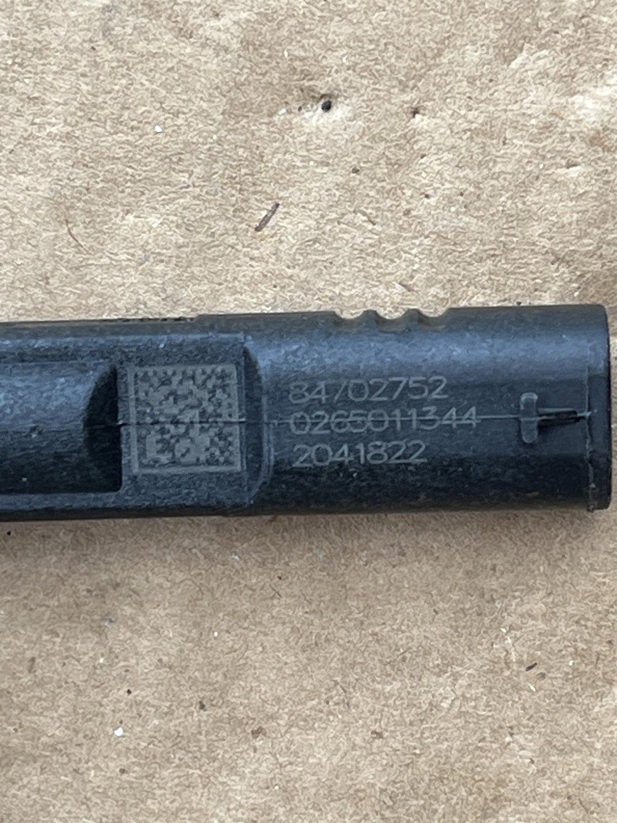 Genuine GM 84702752 Front Brake Pad Wear Sensor