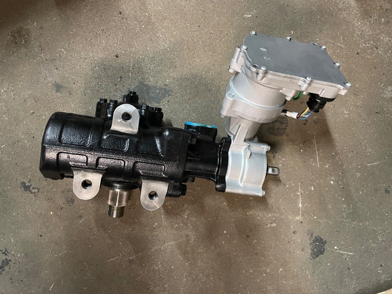 Power Steering Gear Box w/ Torque Overlay Ram 2500 3500 Diesel Mopar 68403512AD