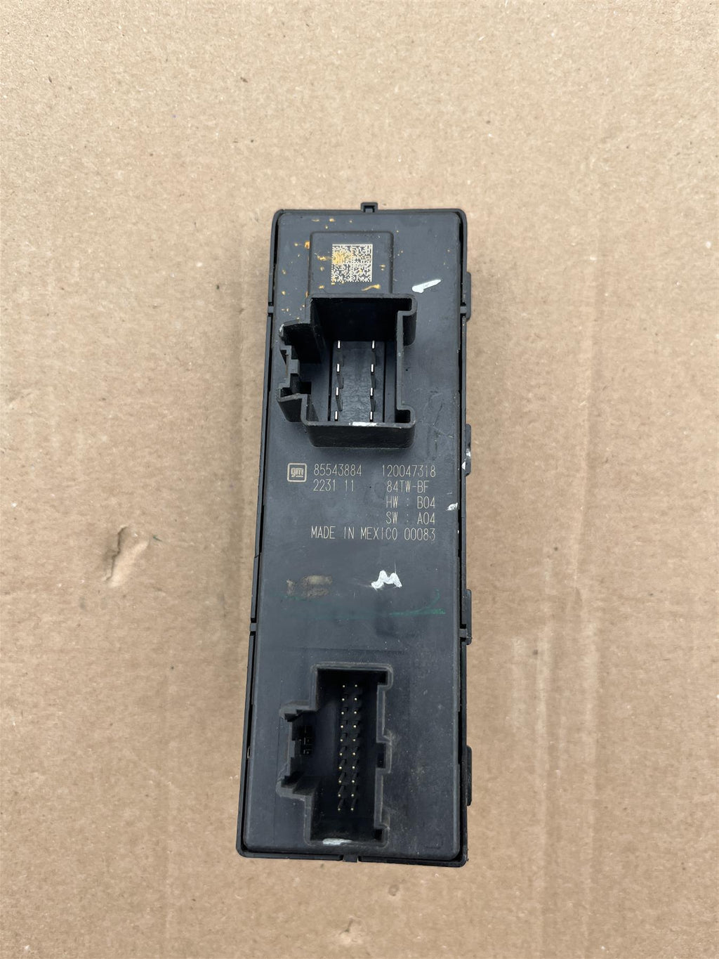 OEM GM 85626655 Jet Black Front Door Window Switch Replaces 85543884