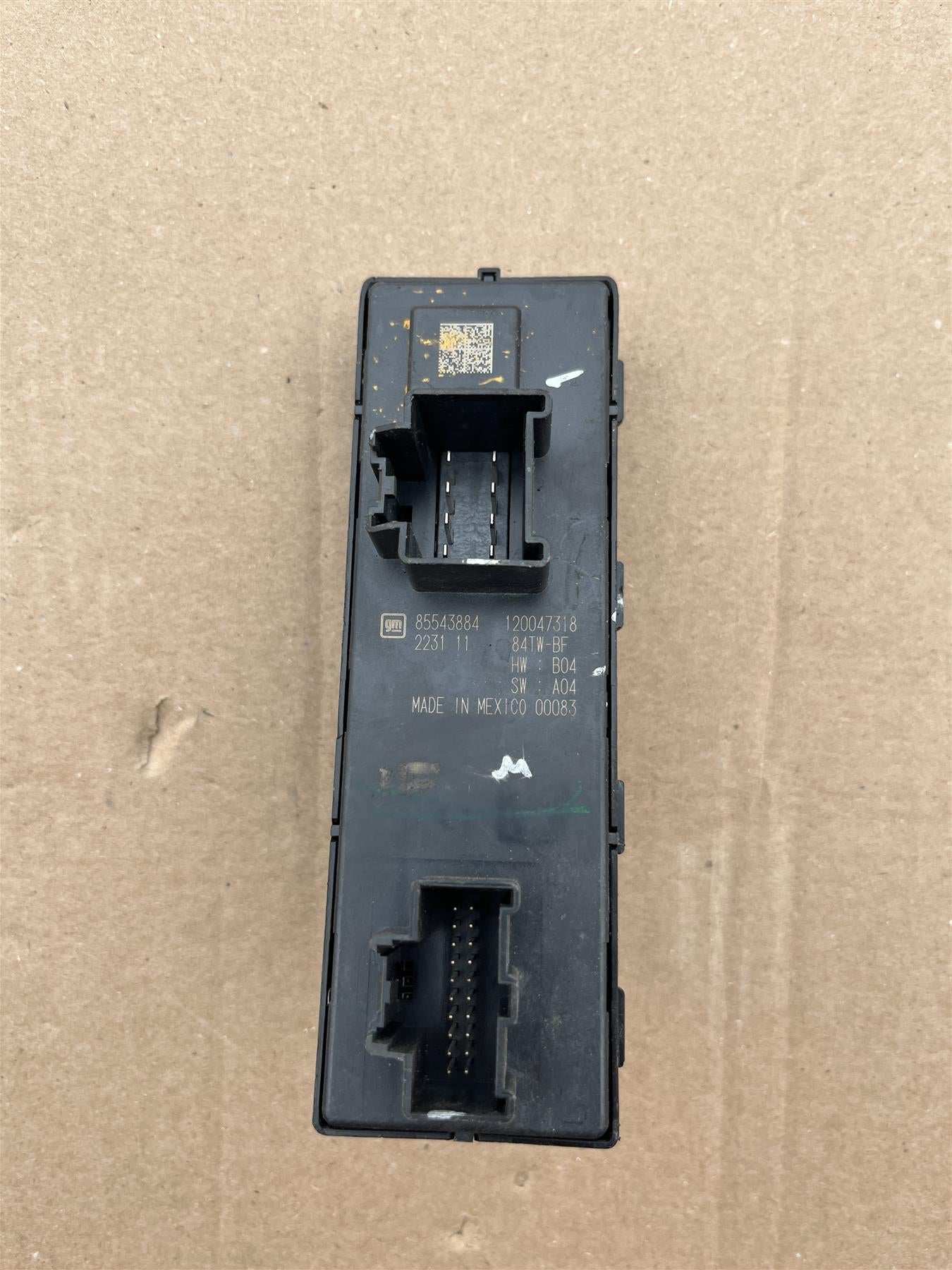 OEM GM 85626655 Jet Black Front Door Window Switch Replaces 85543884