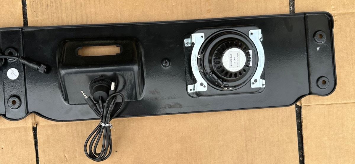 GM 19434974 Kicker Tailgate Audio System 2020-2026 Silverado Sierra Replacement