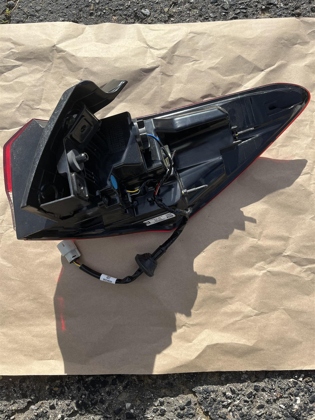 Genuine GM 42825751 Left Driver Side Tail Lamp Assembly for Chevrolet Trailblazer