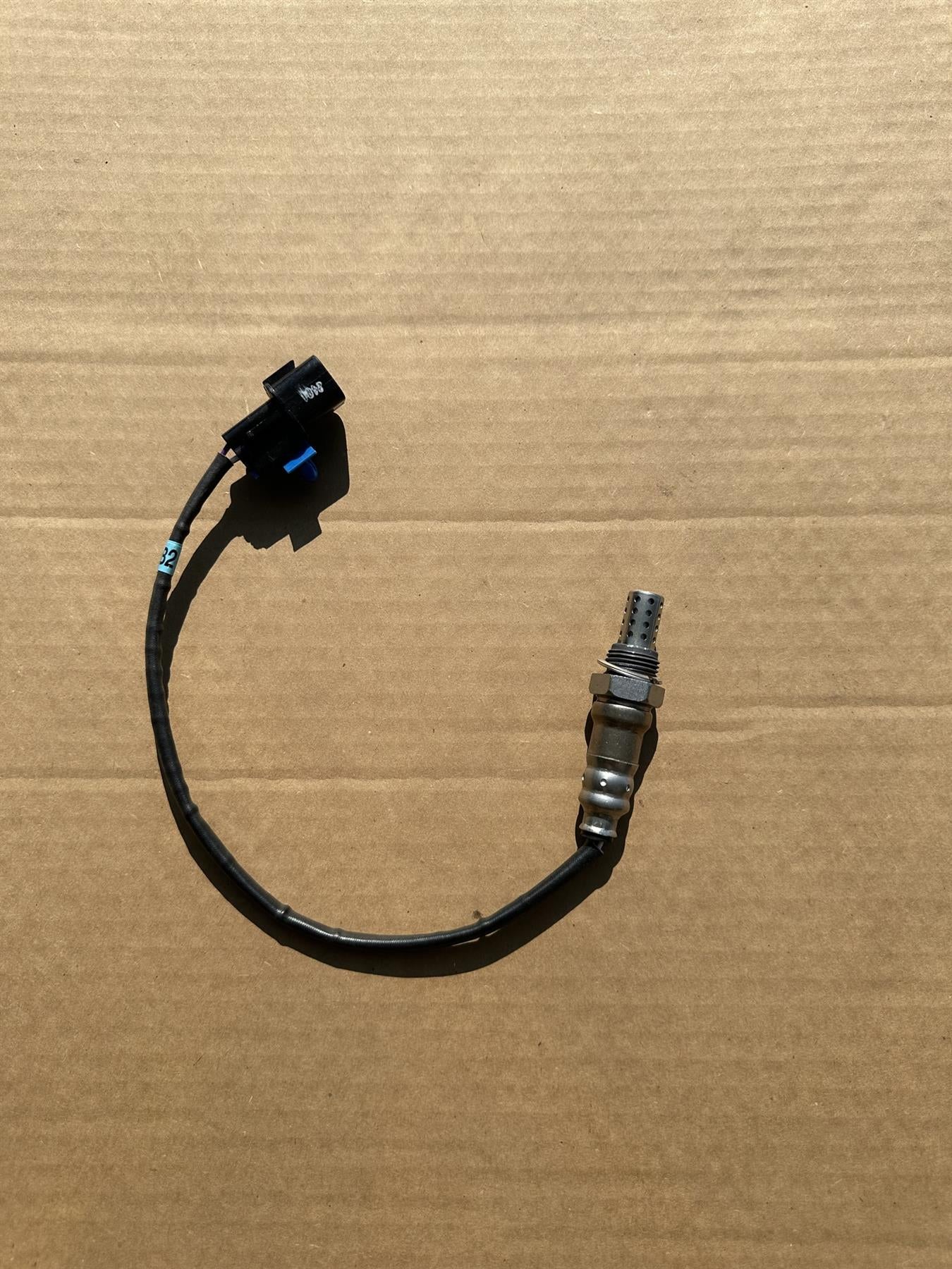 17202002K Oxygen Sensor Direct Replacement O2 Sensor