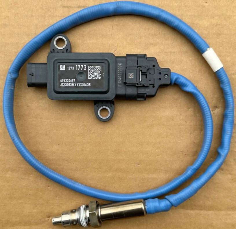 OEM | Oxogen Sensor Lower Fits 2024-2025 Silverado, Sierra, 25 & 3500HD 12731773
