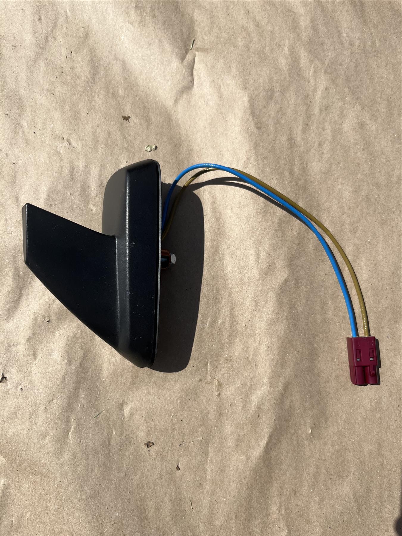 Genuine GM GPS Navigation Antenna Assembly 20791465 Chevy GMC OEM