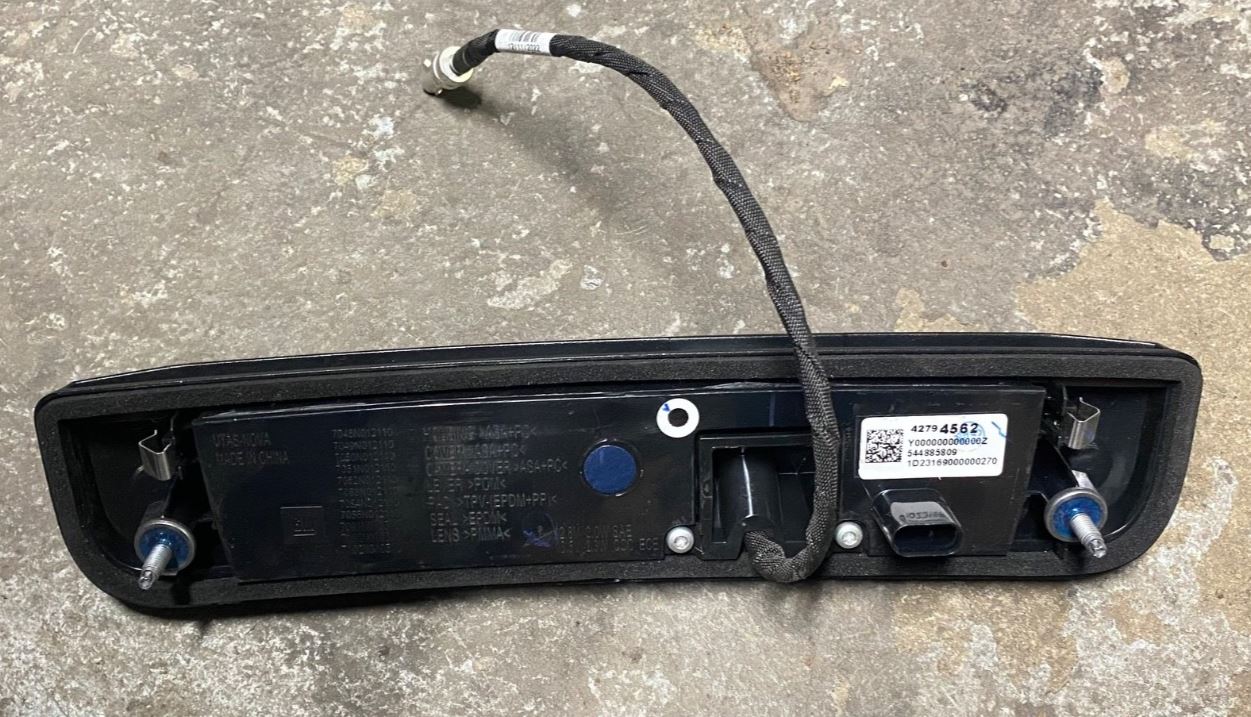 OEM | Rear License Plate Lamp Module Fits 2021-2023 Trailblazer GM 42794562