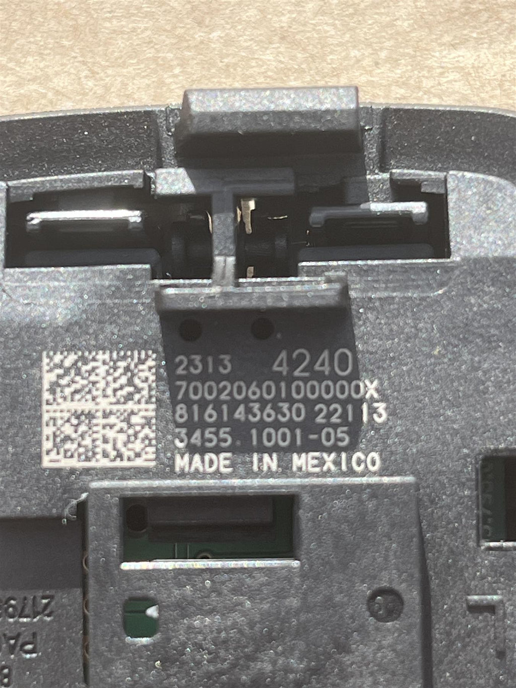 Genuine GM Steering Wheel Radio Control Switch 23134240 - OEM Left Audio Control