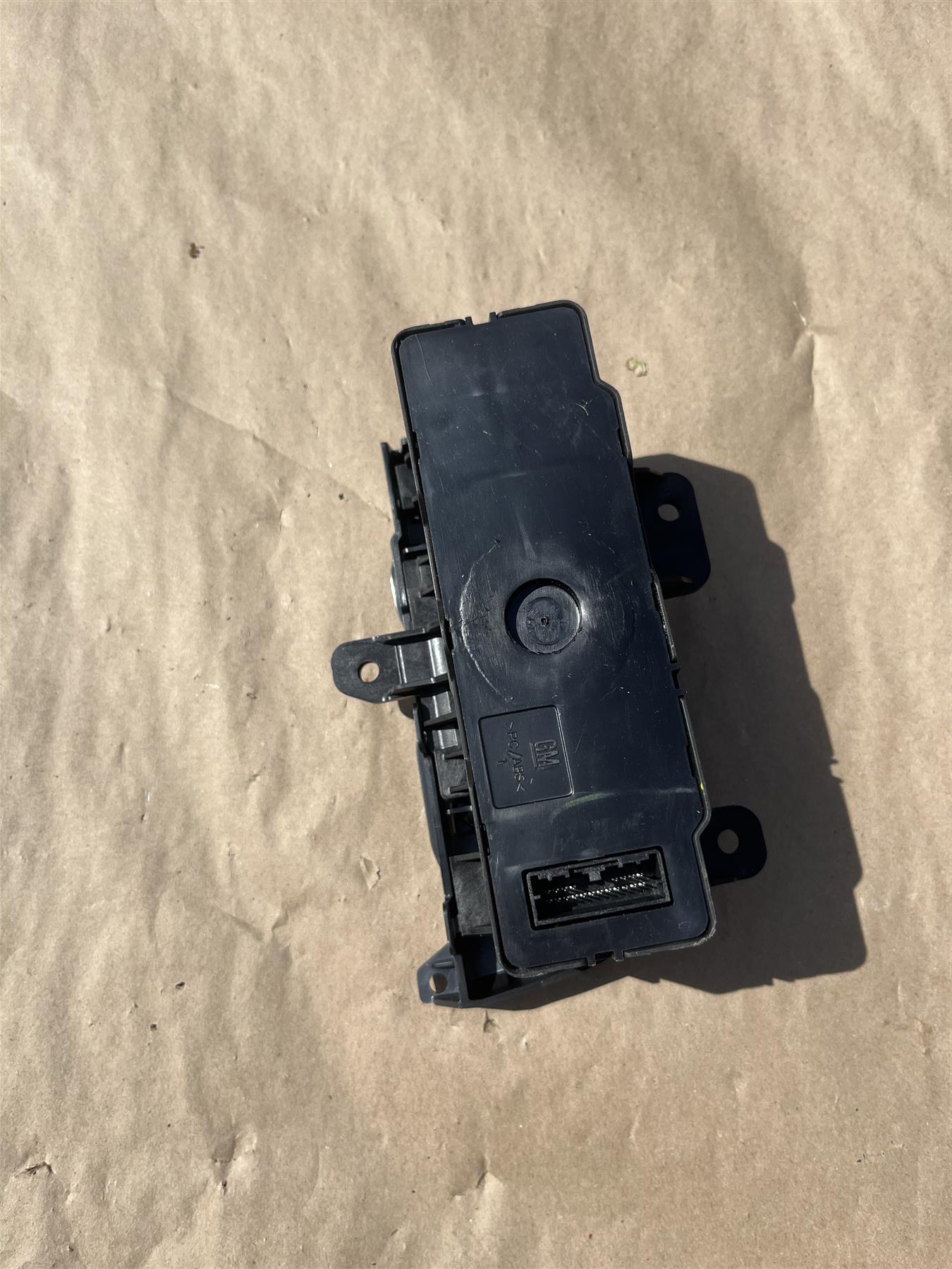 Genuine GM Push-Button Gear Shift Module 85015570 Tahoe Suburban 2021-2024 OEM