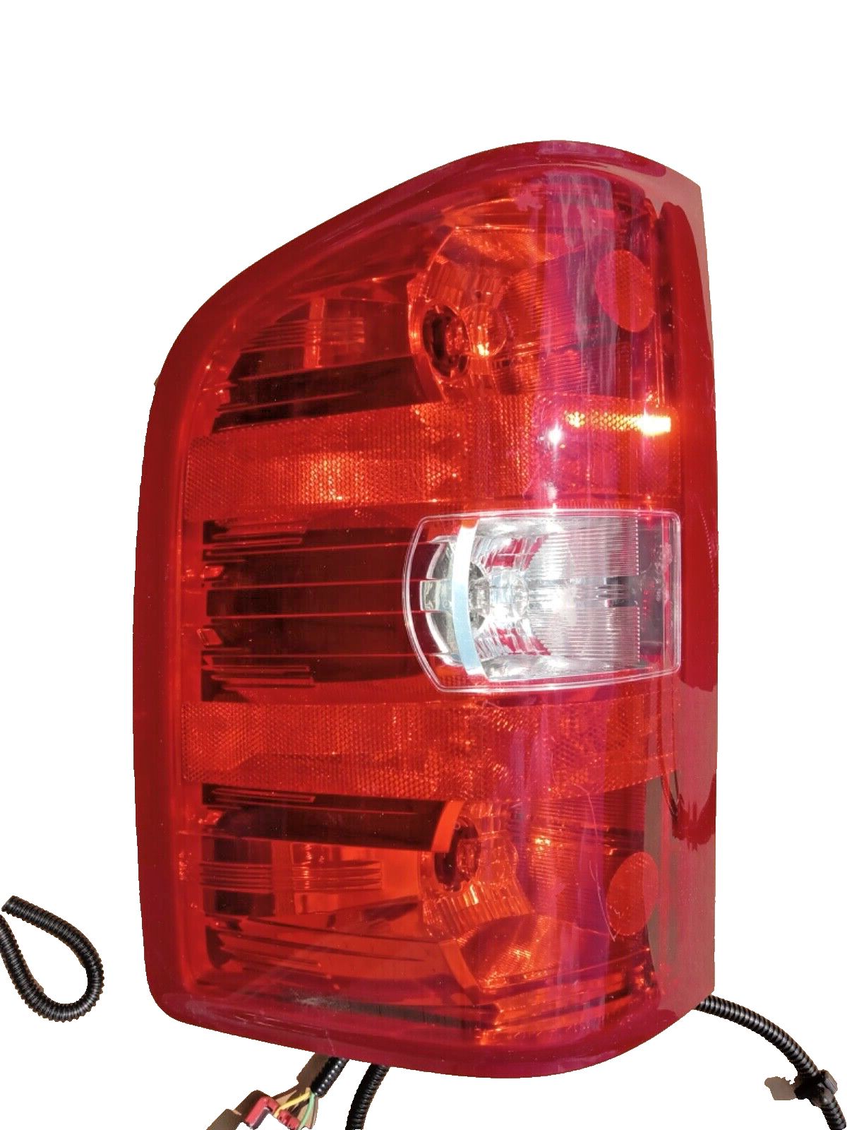 OEM Tail Light for 2007-2013 Chevrolet Silverado 1500 Drivers Side 25958482