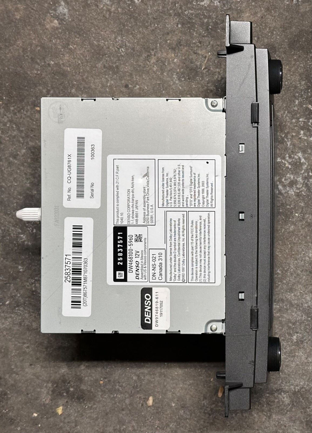 OEM  | Radio Infotainment Assembly fits 2007-2009 Cadillac SRX  25837571