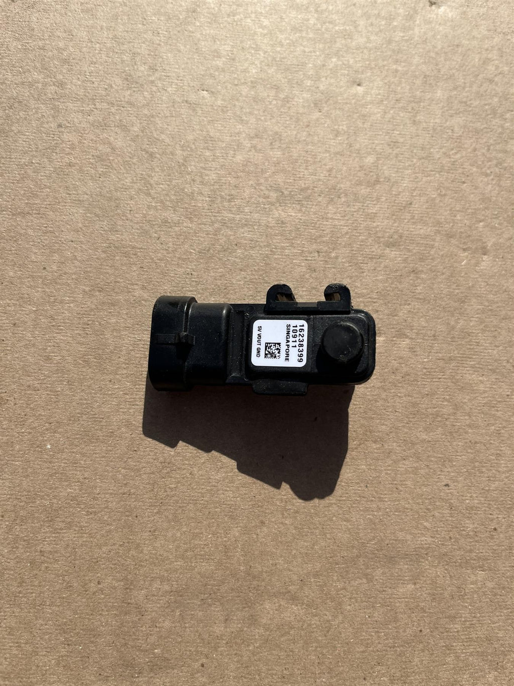 GM OEM Fuel Tank Pressure Sensor 16238399 Genuine Direct Fit