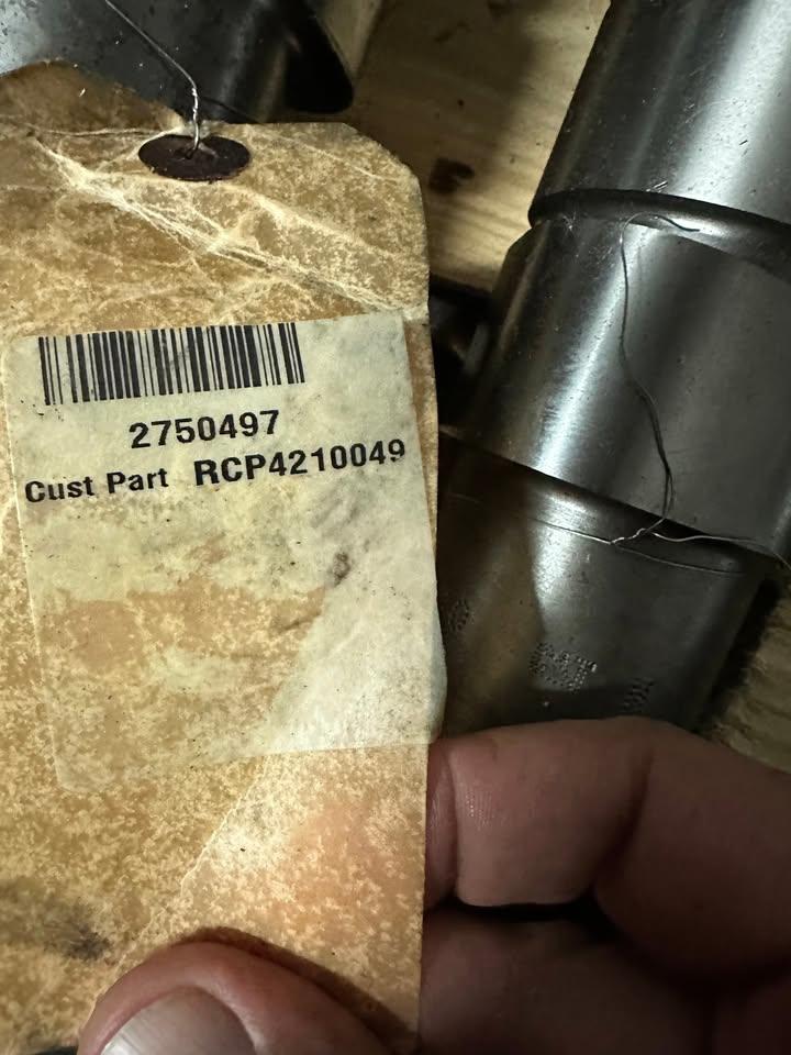 New Genuine Caterpillar 421-0049 Right Bank Engine Camshaft for CAT Engines