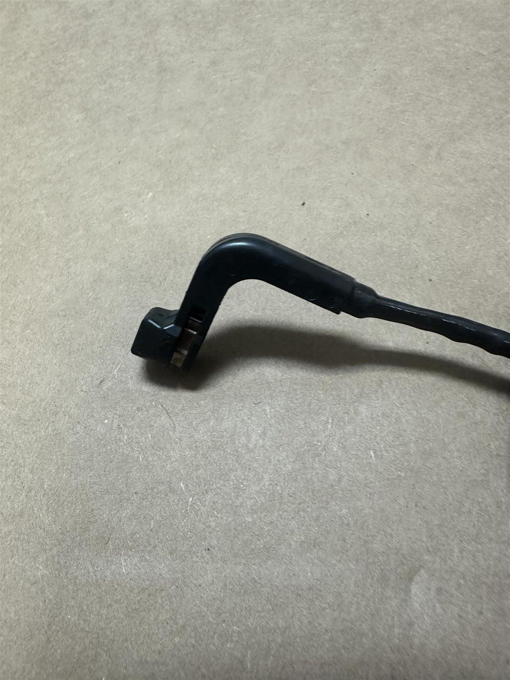 GM 84733962 Front Brake Pad Wear Sensor for Cadillac CT5 Camaro