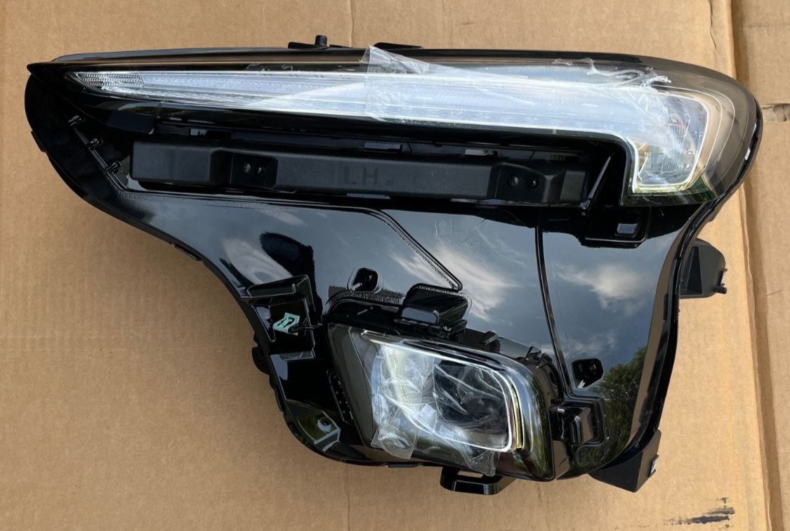 Genuine GM Headlamp LH 42887253 for Buick Encore GX 24-25