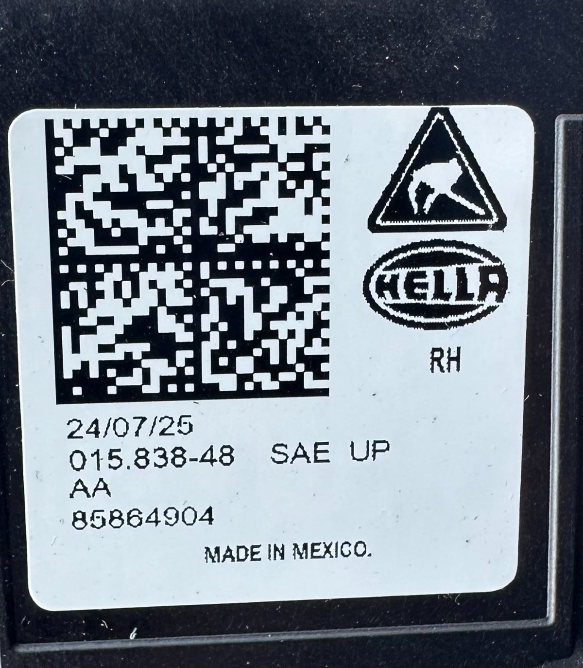 OEM GM Passenger Side RH Headlight Assembly 85717175 | Chevy Tahoe & Suburban