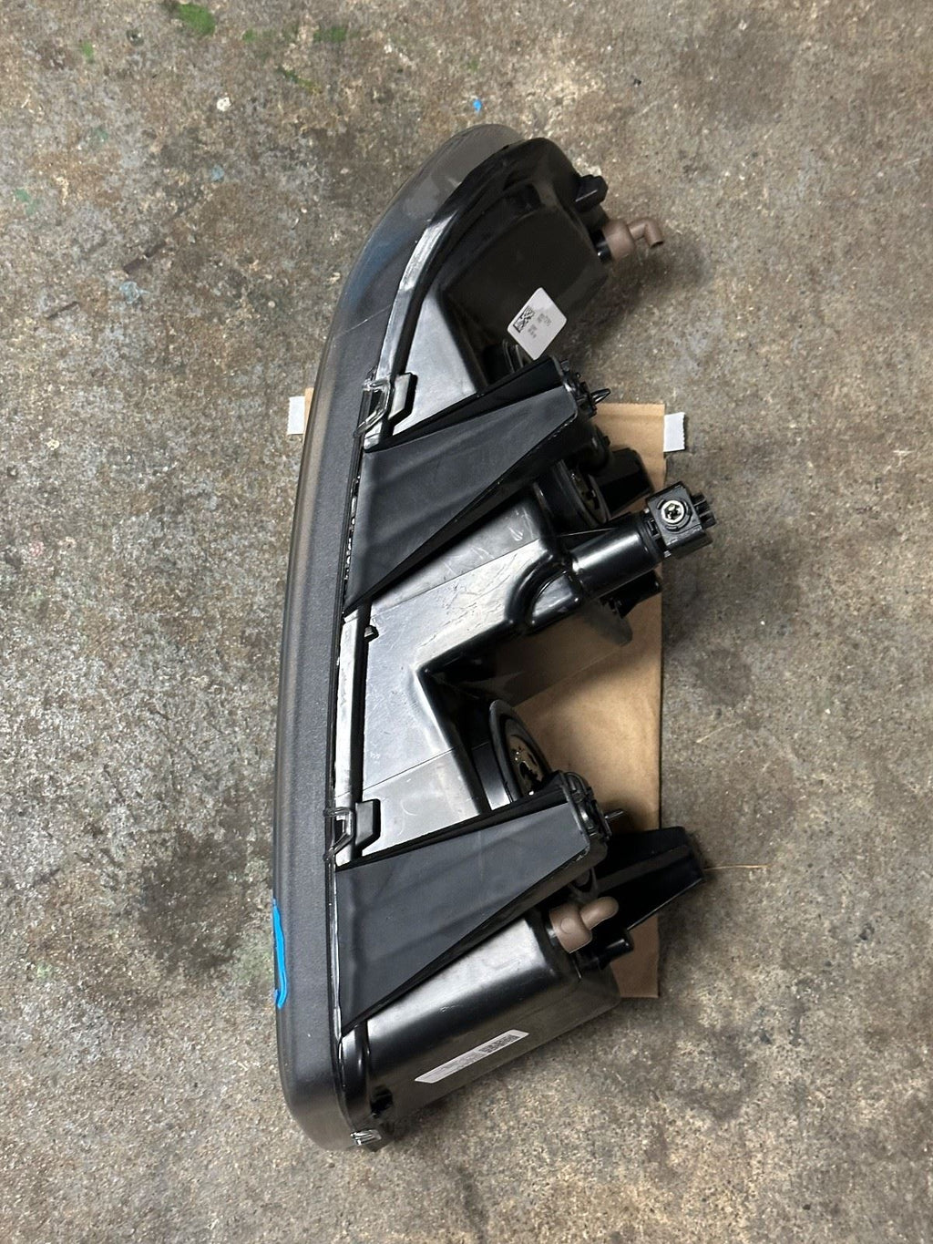 OEM | Headlight Assembly Passenger fits 03-24 Savana and Express 85577295
