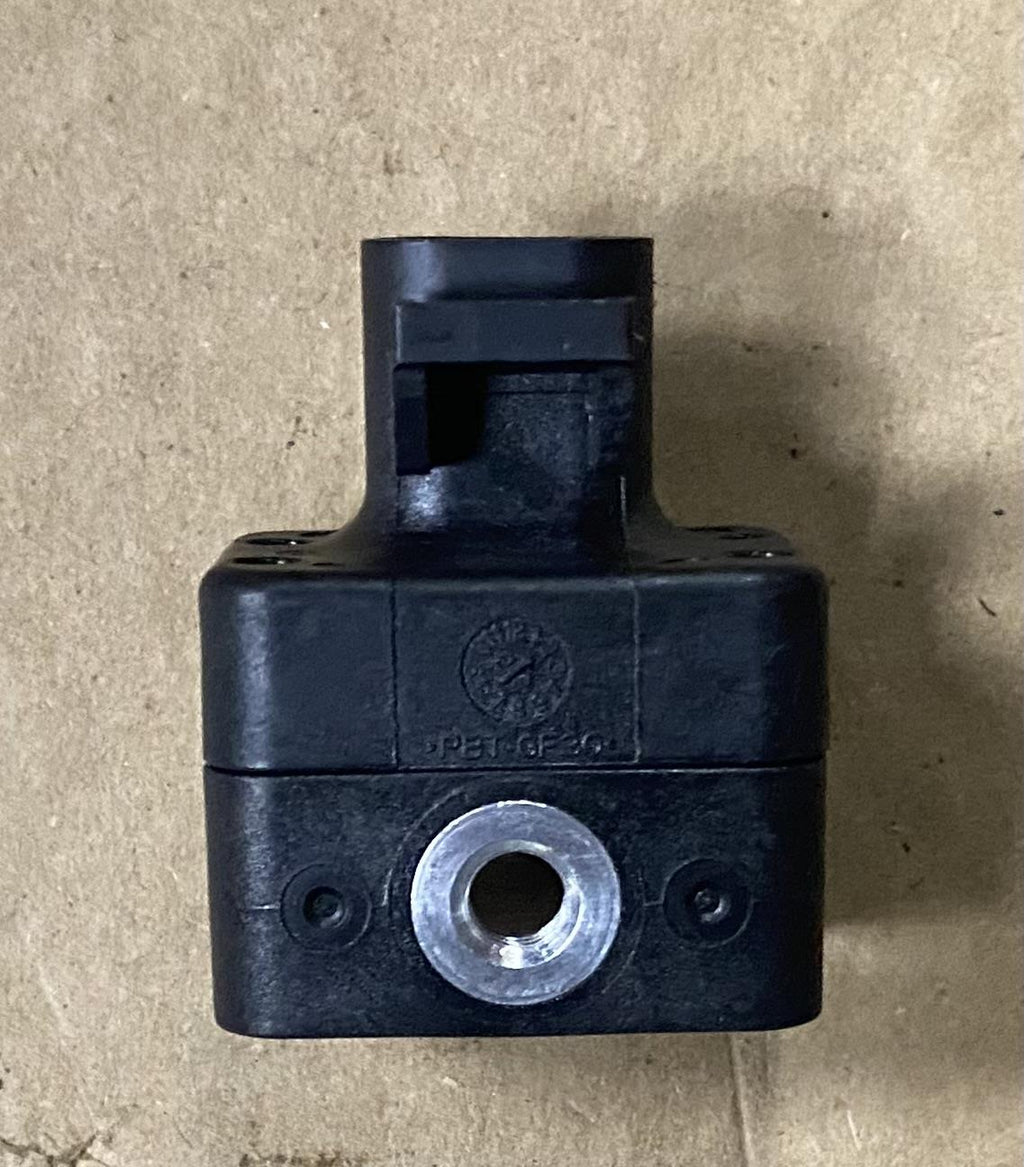 Genuine GM 85597995 Exterior Component Bracket