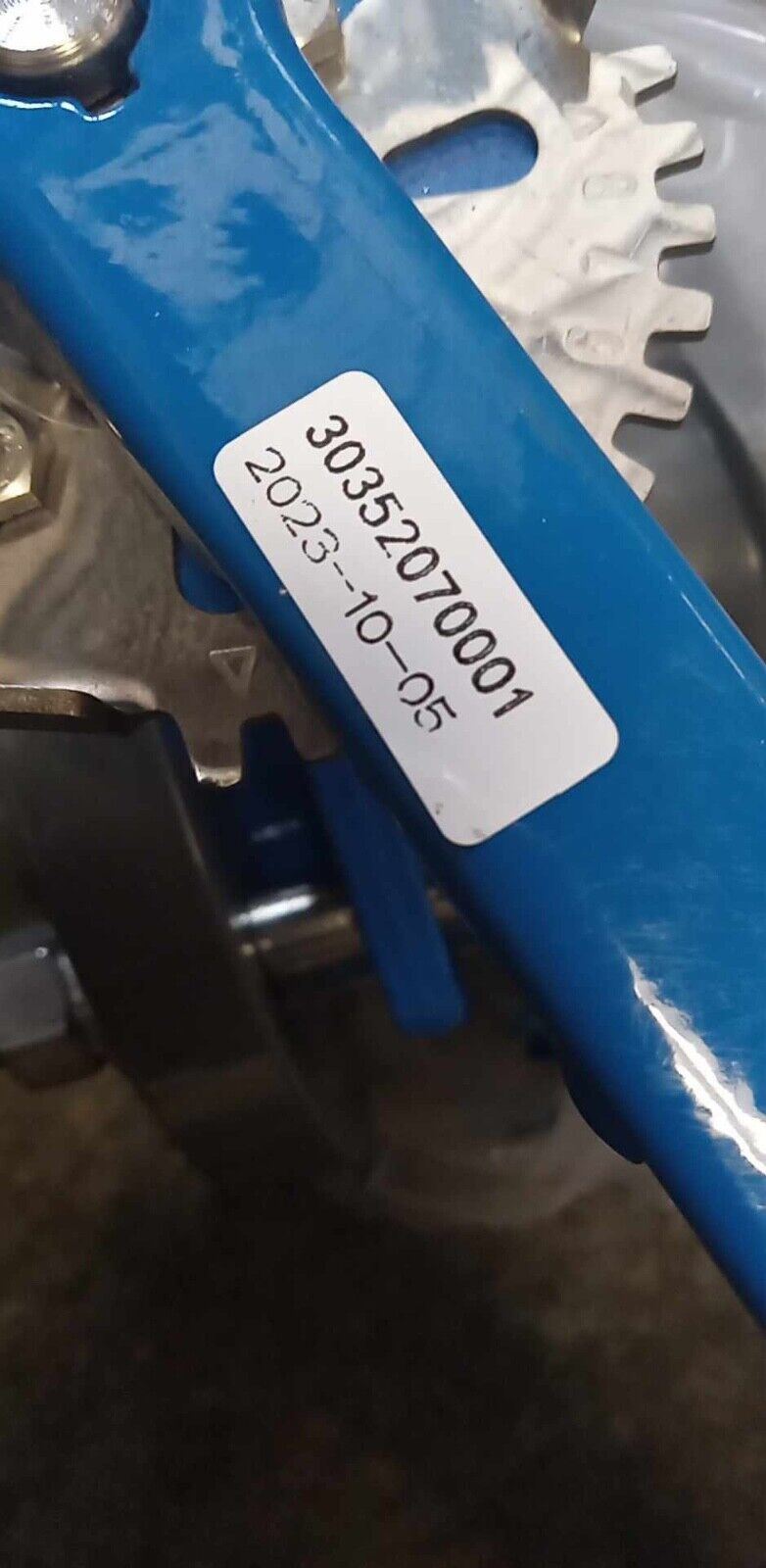 AIRpipe 6051 Cast Iron Pre-Assembled Butterfly Valve 30352070001