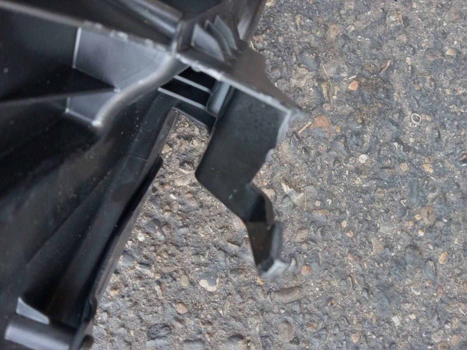 OEM 2019 - 2021 GMC Seirra 1500 FULL LED Headlight Passenger #84772476