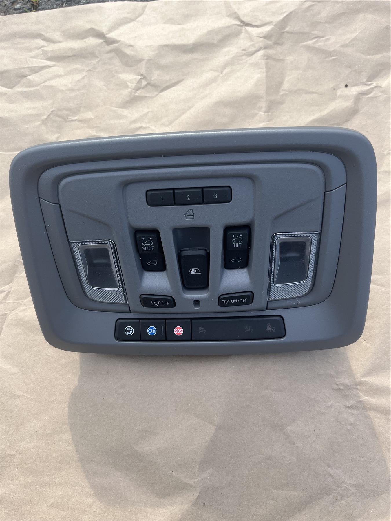 GM Overhead Console Assembly 85070616 Roof Console Interior Part OEM