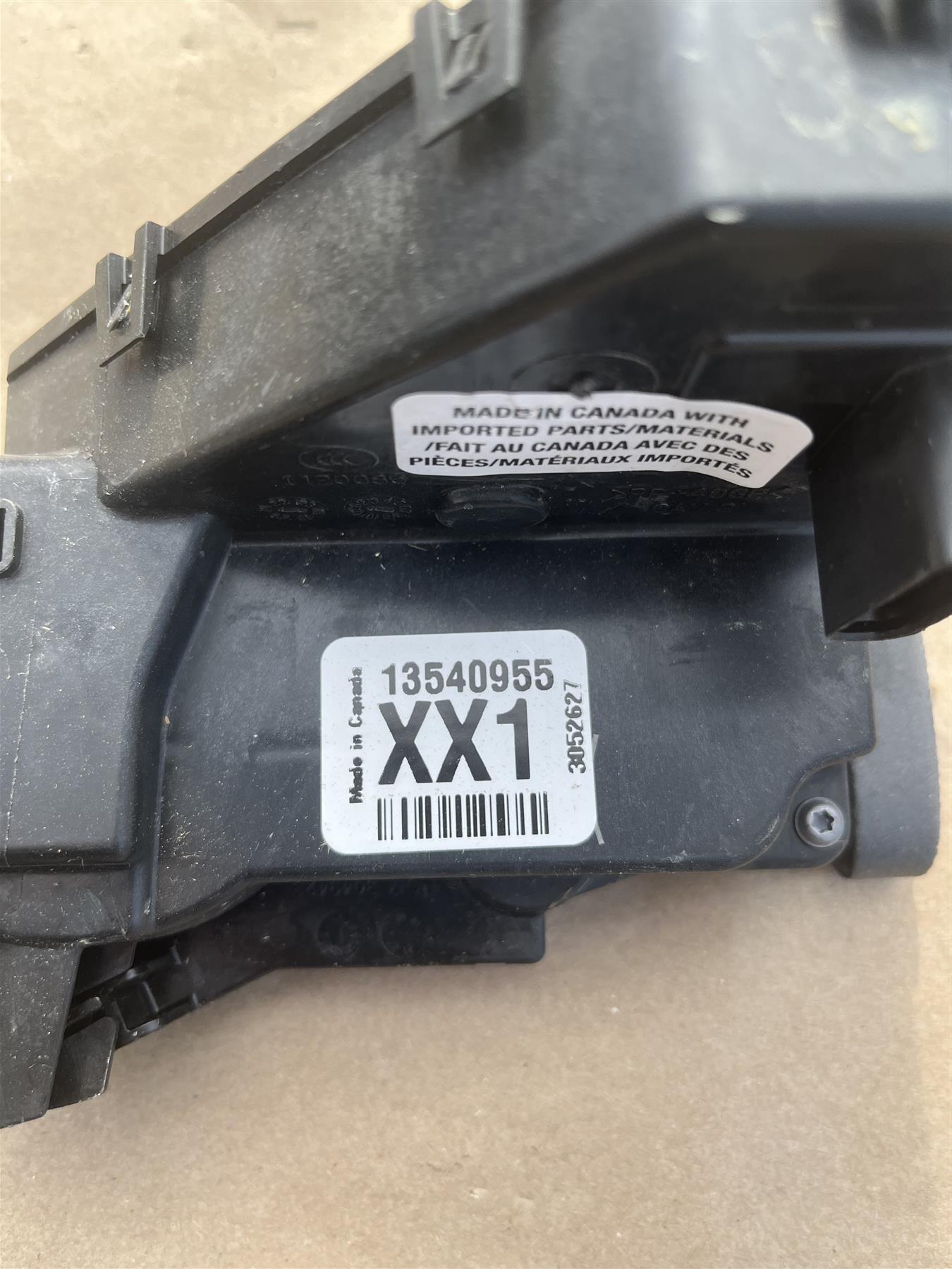 GM Front Driver Side Door Latch Assembly 13540955 Chevrolet Corvette OEM