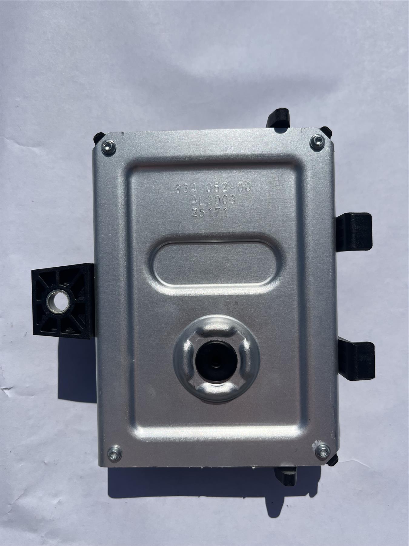 Genuine GM Fuel Pump Flow Control Module 22874300 OEM Chassis Control Unit