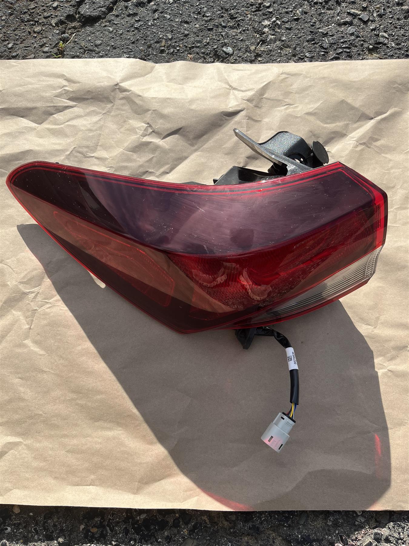 Genuine GM 42825751 Left Driver Side Tail Lamp Assembly for Chevrolet Trailblazer