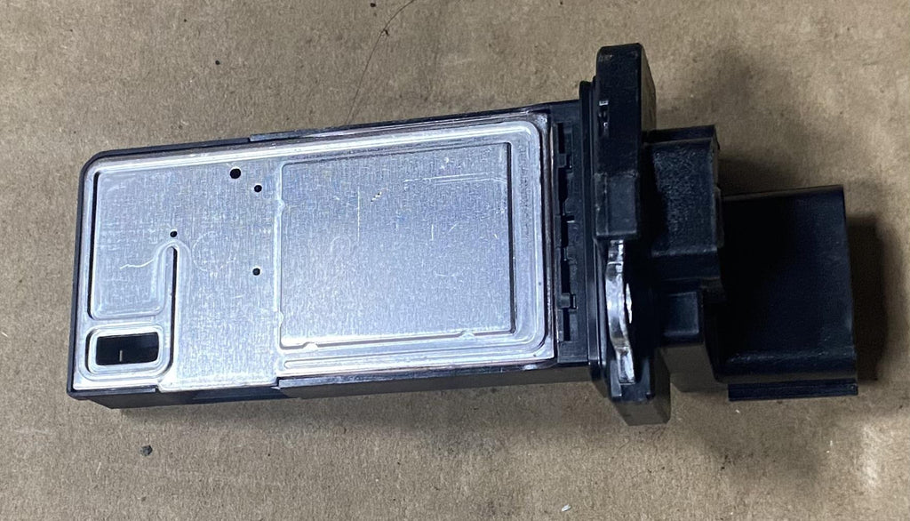 Genuine GM 23324767 Mass Airflow (MAF) Sensor