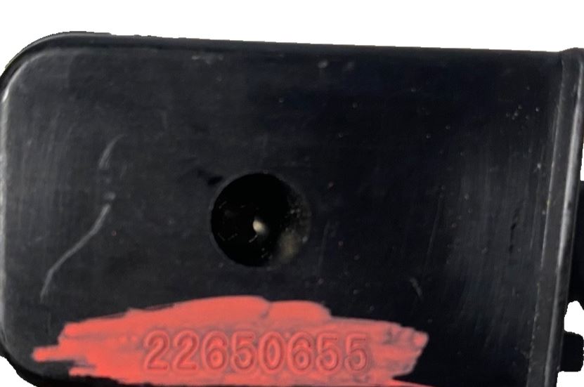 OEM | Vapor Canister Vent Valve fits 1997-2000 Oldsmobile GM 22650655