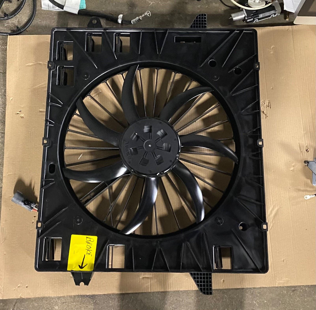 OEM | Engine Cooler Fan Broken Tab fits 2021-2024 Enclave GM 85151156