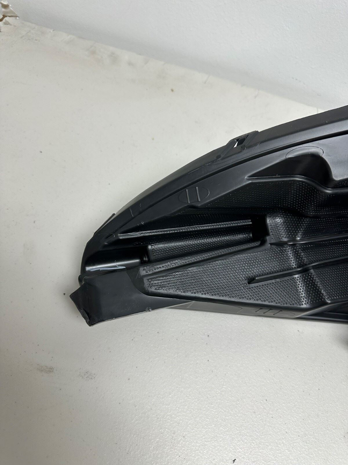 Read 2019-2020 BUICK ENVISION HEADLIGHT OEM RH RIGHT PASSENGER SIDE LED LAMP