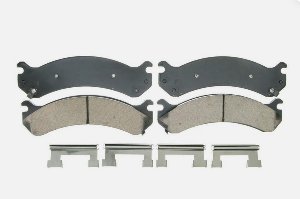Wagner QuickStop ZD784 Front Brake Pad Set for Chevrolet Silverado 1500 1999-200