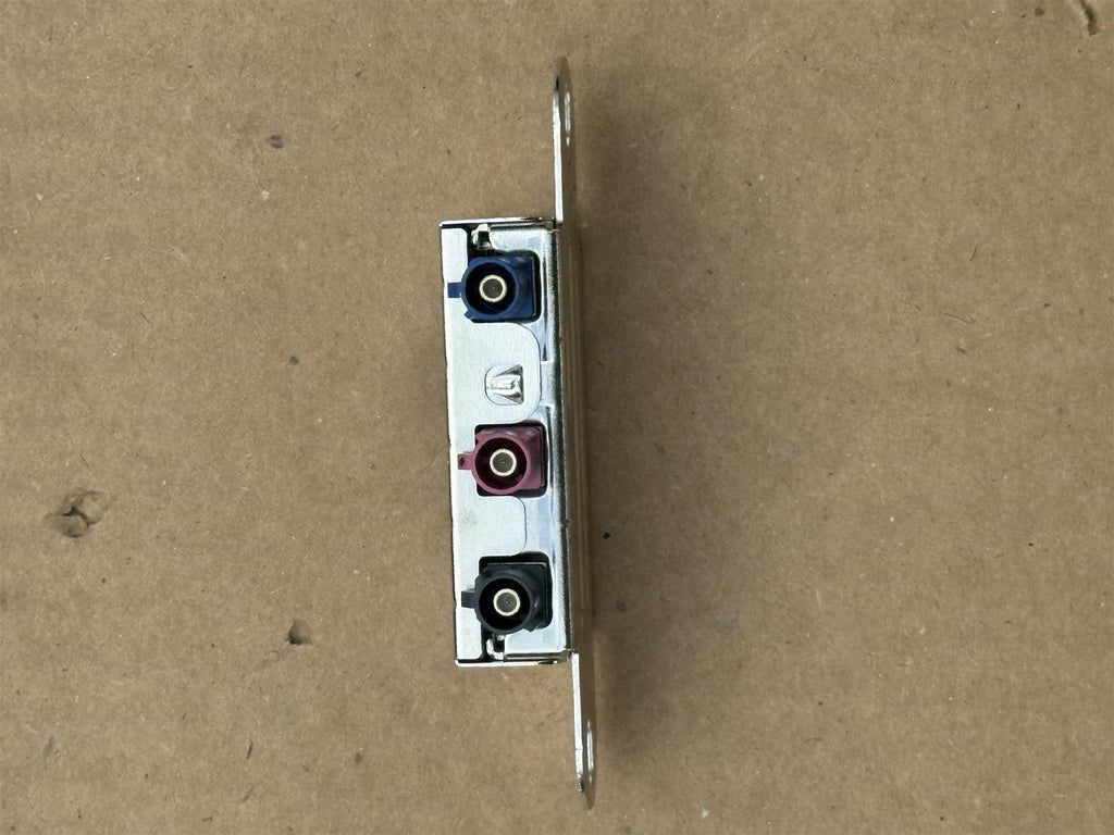 Genuine GM 20960972 Mobile Phone Control Module Connector OEM