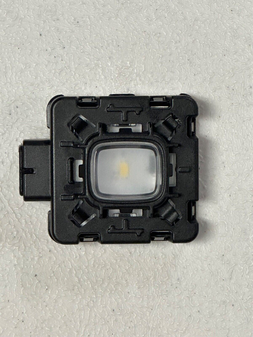 New OEM Mopar Cargo Lamp for 2021-2023 JEEP Grand Cherokee Wagoneer 68430407AB