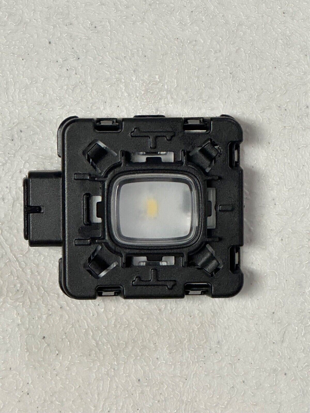 New OEM Mopar Cargo Lamp for 2021-2023 JEEP Grand Cherokee Wagoneer 68430407AB