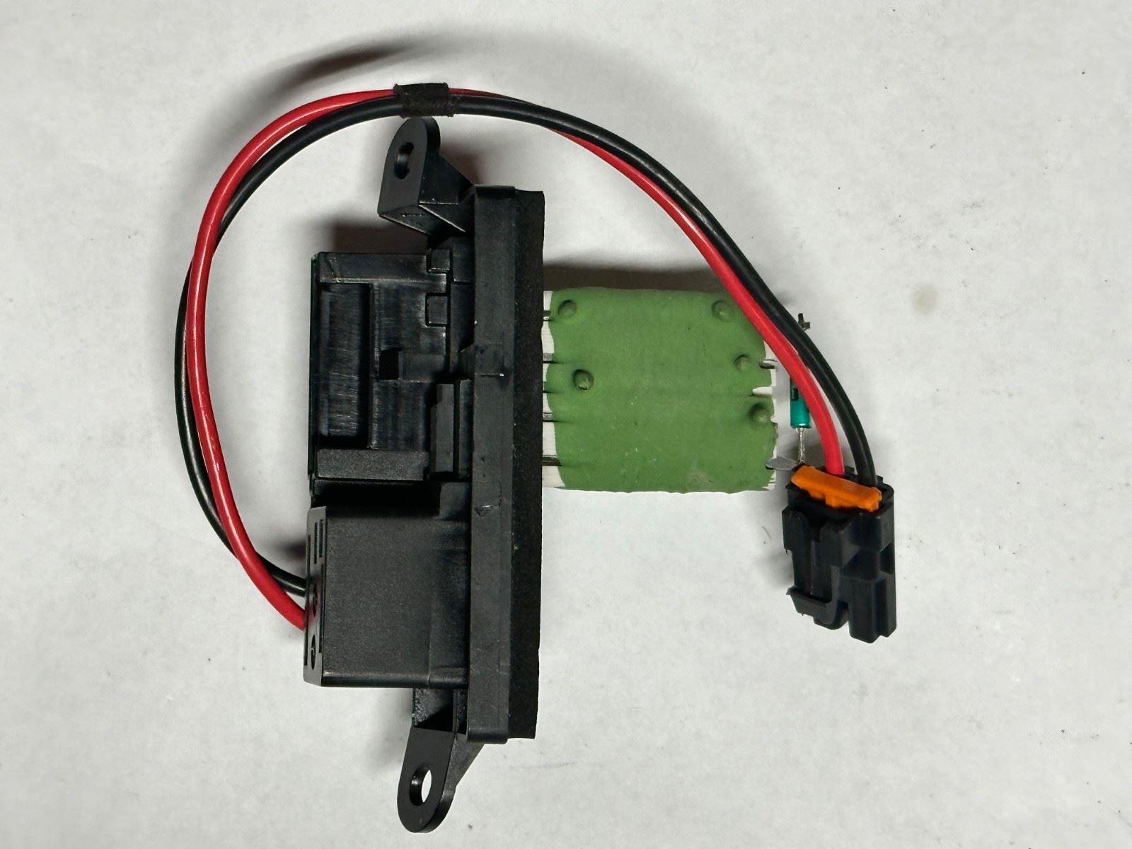 Genuine GM 22807122 HVAC Blower Motor Resistor Silverado Sierra Tahoe Yukon