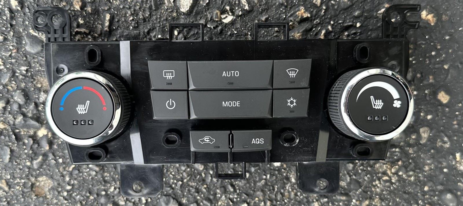 OEM | HVAC Climate Control Unit 12-16 GM Compacts 95146207