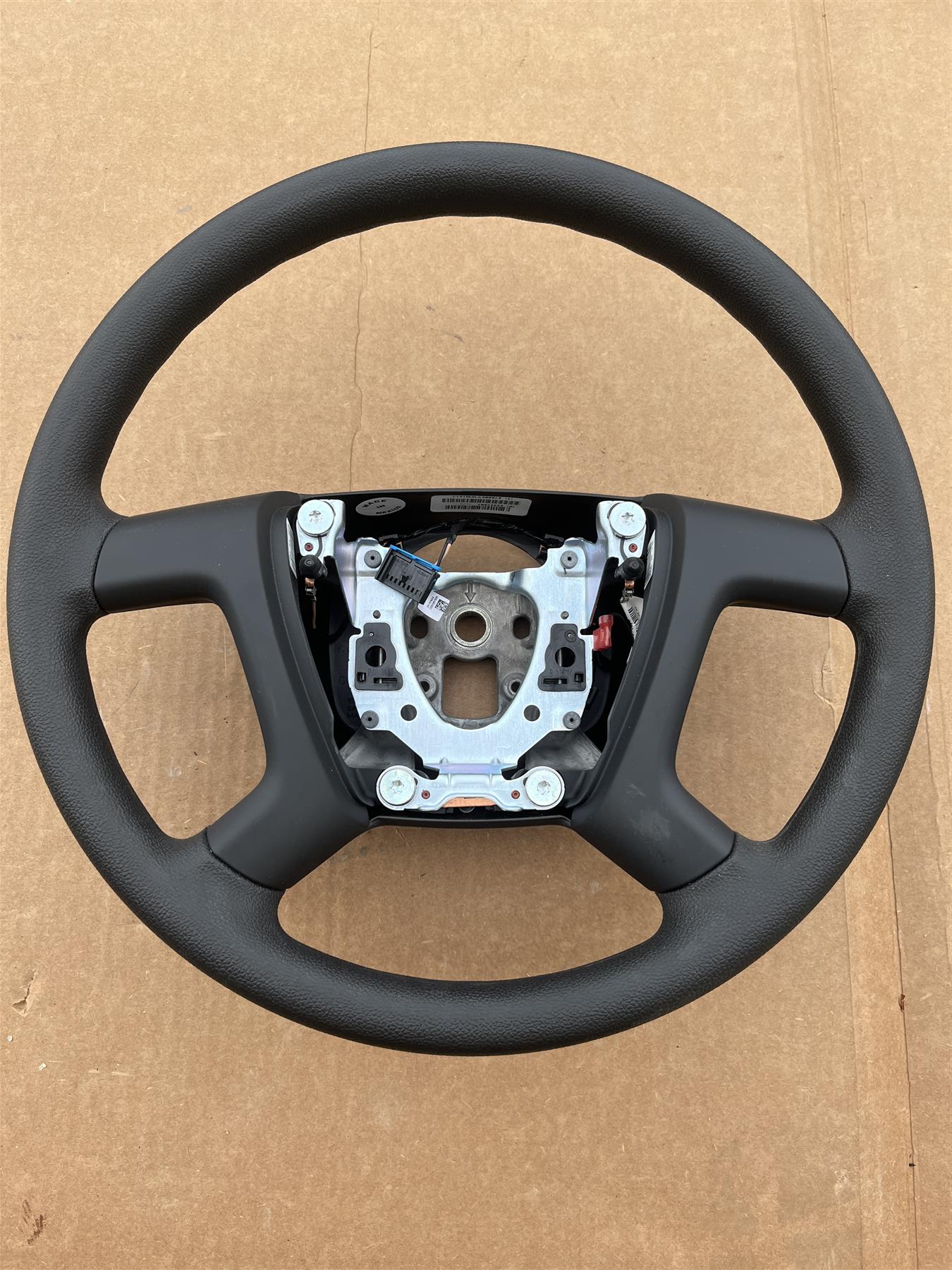 GM 22947803 Ebony Steering Wheel for 2007-2014 Silverado Sierra