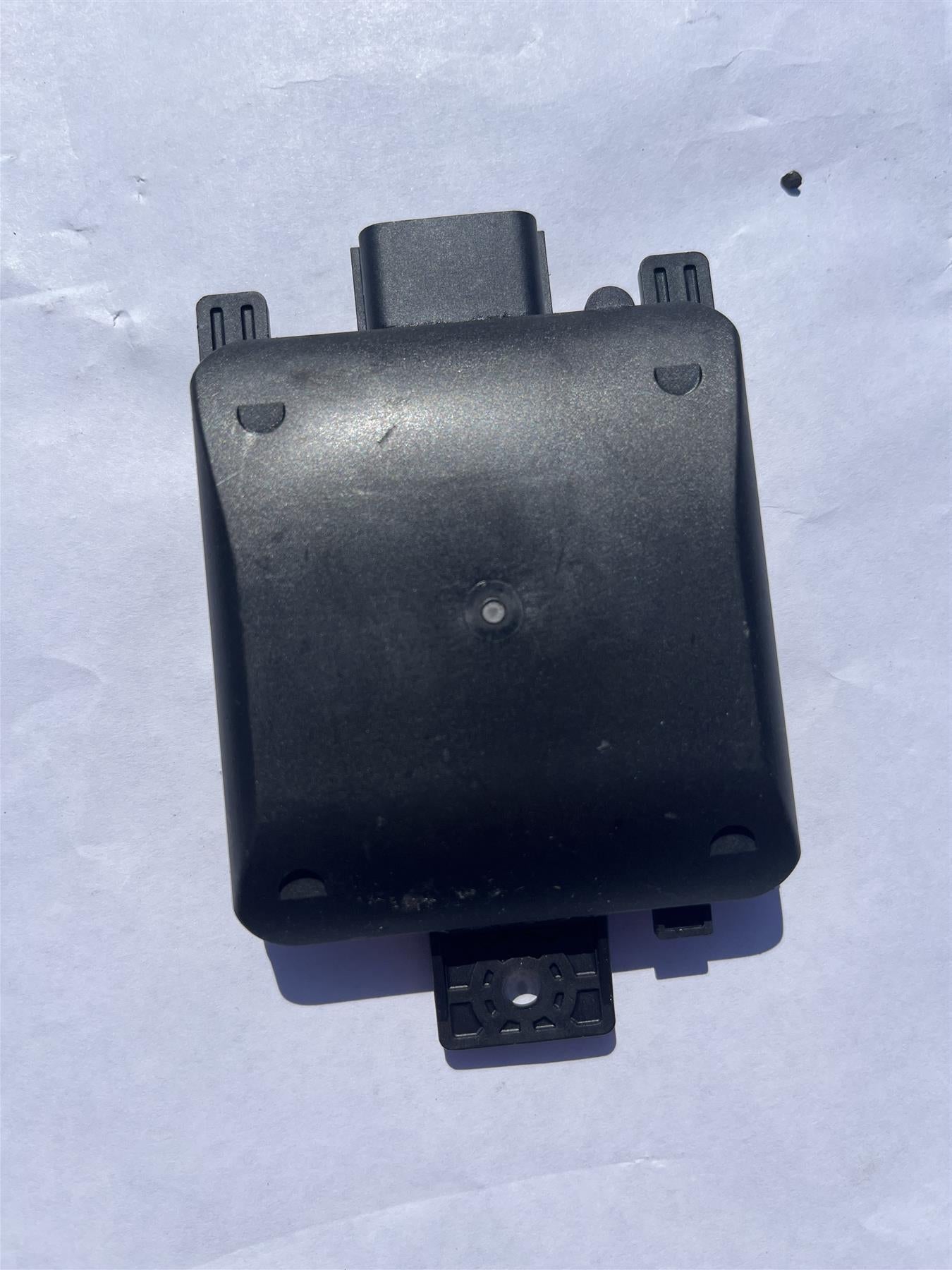 Genuine GM Passenger Side Object Sensing Alert Module 84852644 OEM