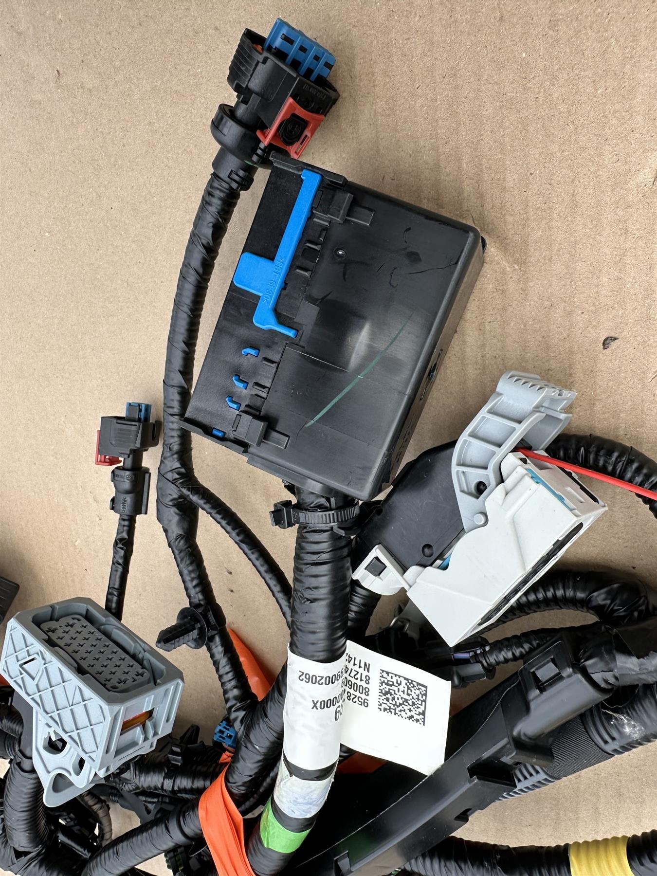 Genuine GM 95282799 Wire Harness OEM Genuine Replacement