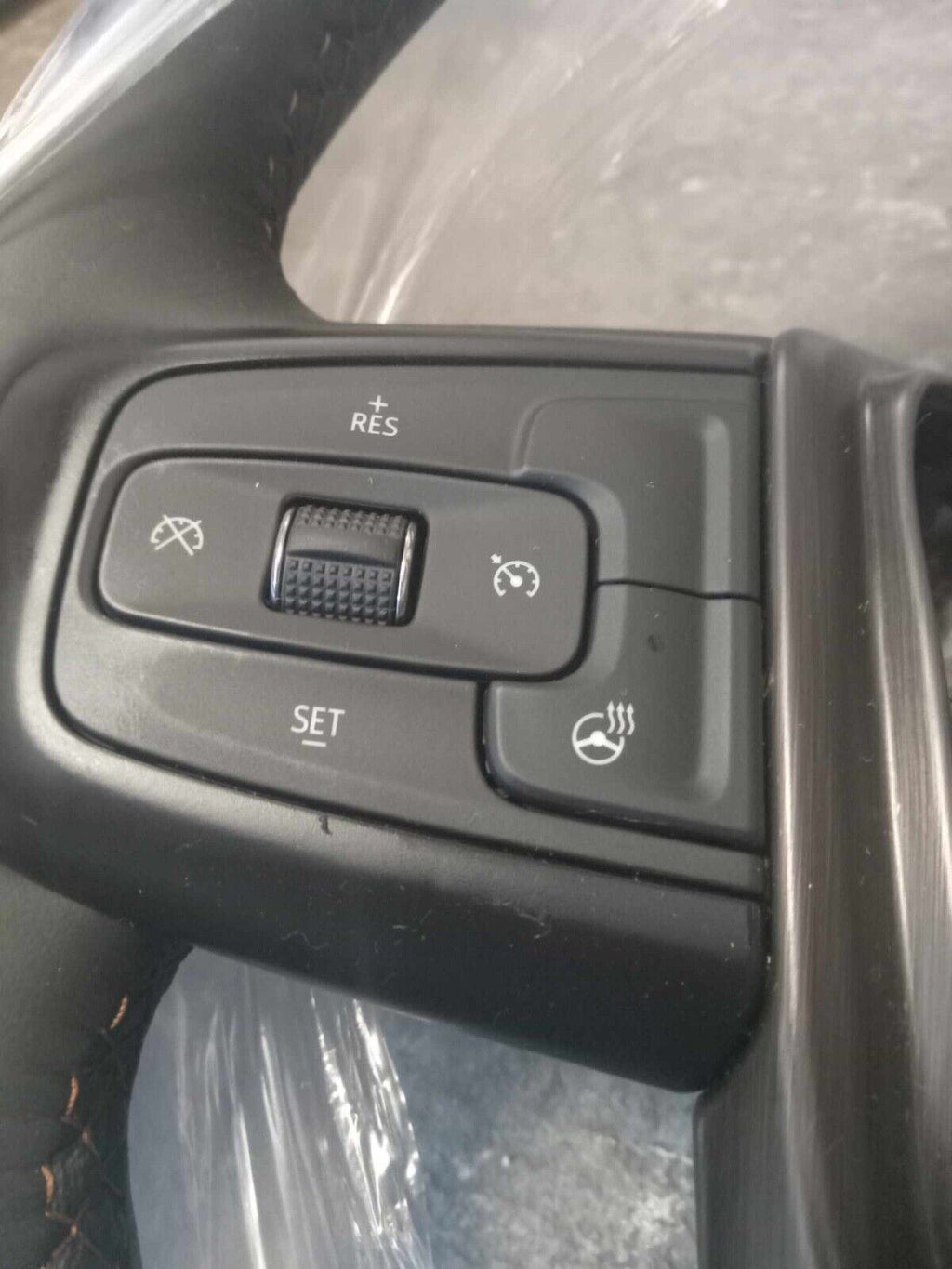 OEM 2019-2022 Sierra AT4 Leather Steering Wheel Black Heated 84946324