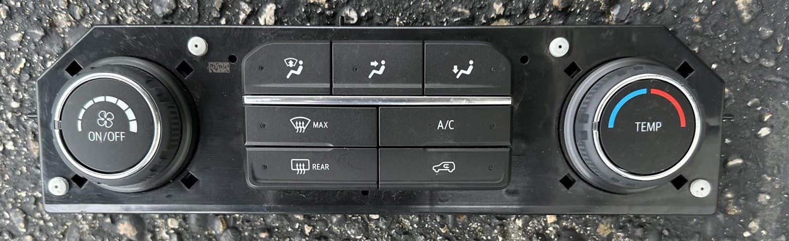 OEM | HVAC Climate Control Unit Fits 22-24 GM Truck 86782999