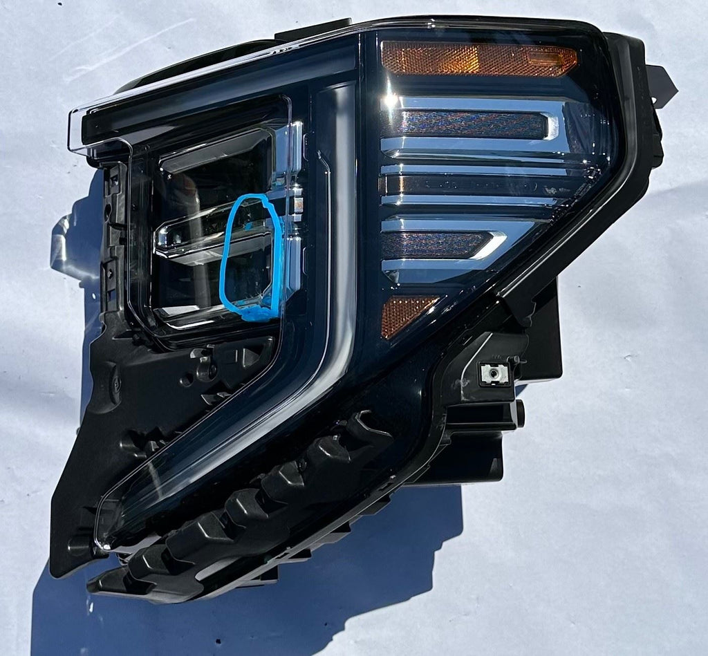 Genuine OEM 22-26 Headlight For Sierra 1 Scratch 1 Brk Tab | 85064856 GM