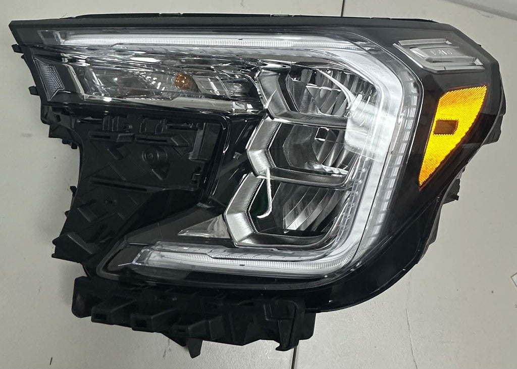 OEM 2021 - 2023 GMC Terrain Headlight LH Broken Tab