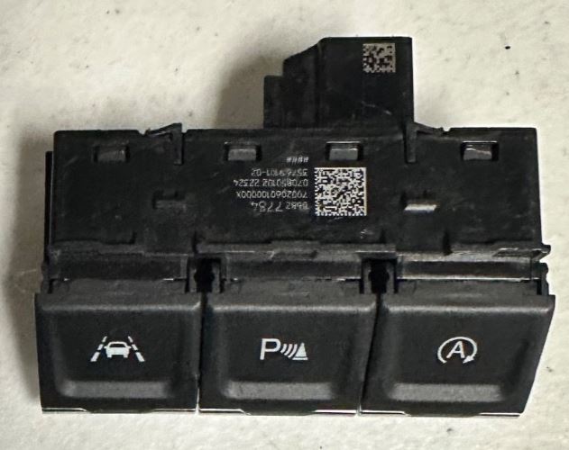 OEM | Multi Switch Fits 2022-2025 Sierra 1500, Silverado 1500 GM 86827784