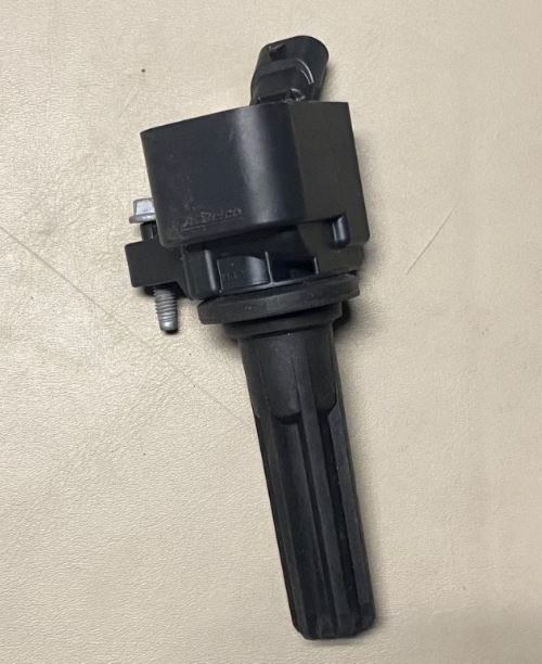 OEM | Ignition Coil fits 2006 - 2009 Envoy GM 12629472