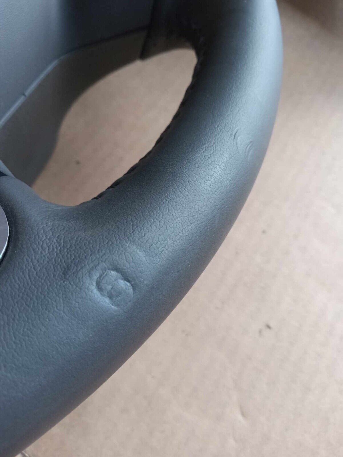 OEM 2015-2018 GMC Acadia Steering Wheel Black 84878031