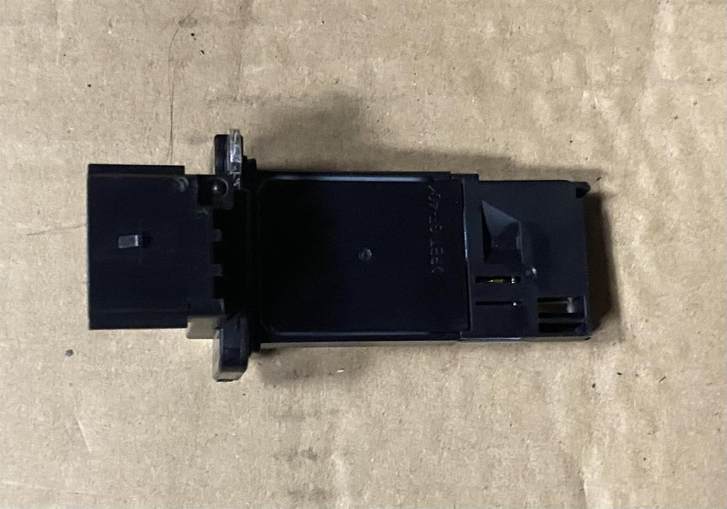 Genuine GM 23324767 Mass Airflow (MAF) Sensor