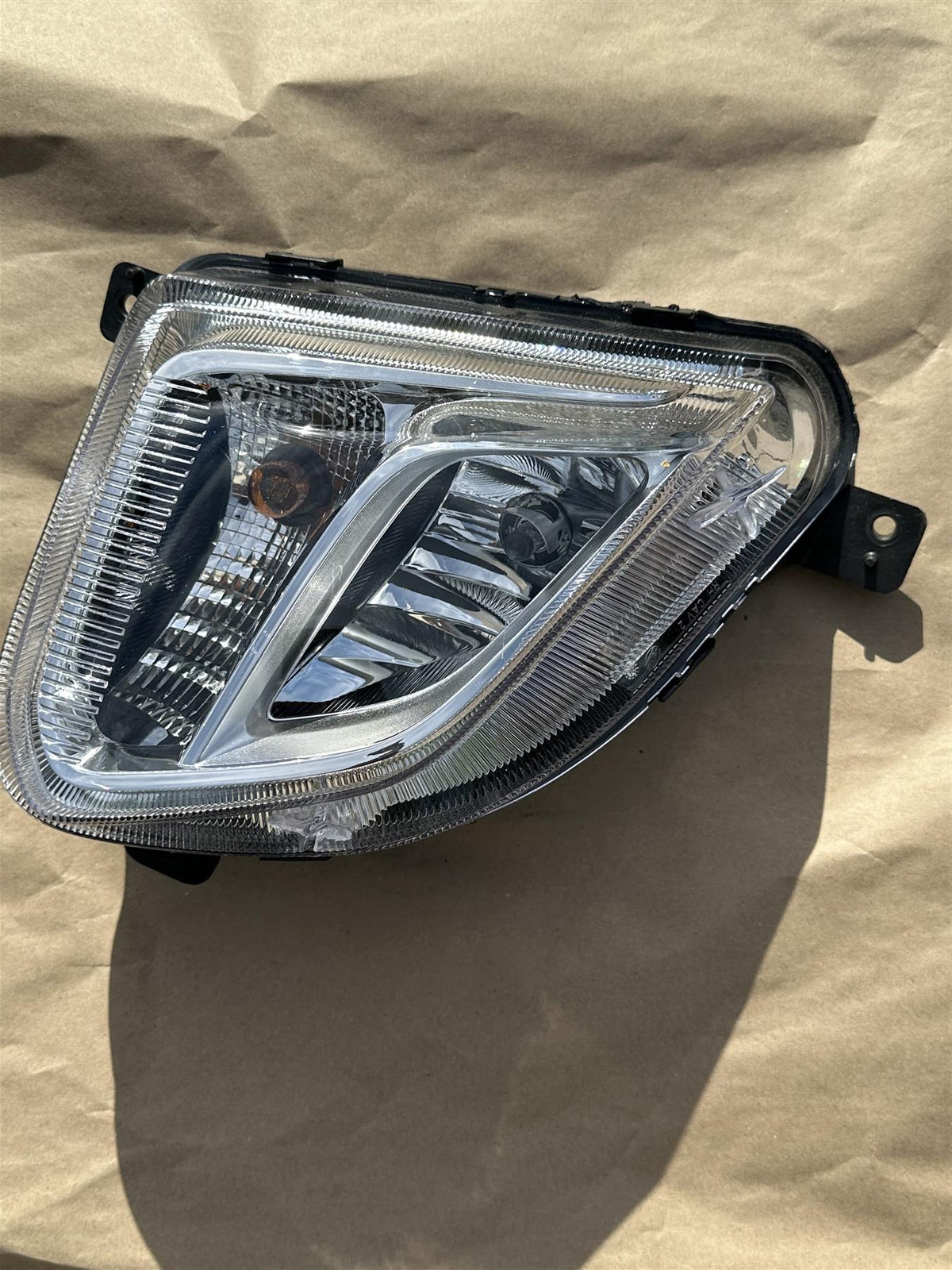 Genuine GM 85161294 Right Front Fog Lamp Assembly for 2020-2021 Chevrolet Equinox